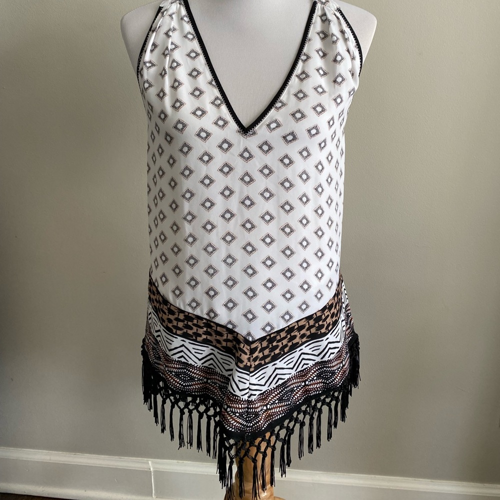 WHBM HALTER STYLE TOP, V-Shaped bottom with macramé fringe. Size Med
